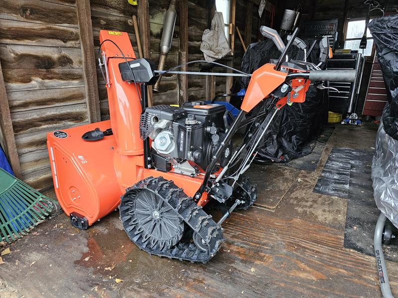 Ariens Platinum 28 in. 389cc SHO Electric Start Rapidtrak 2-Stage