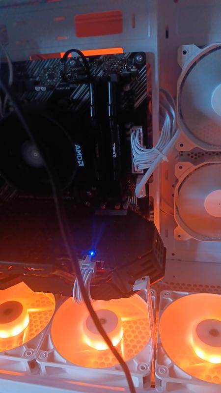 XFX Rx580 8gb, R5-5500, 32gb ram @ 3200mhz