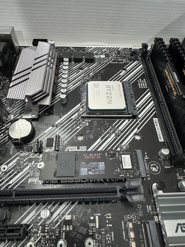 Customer carousel item 2.