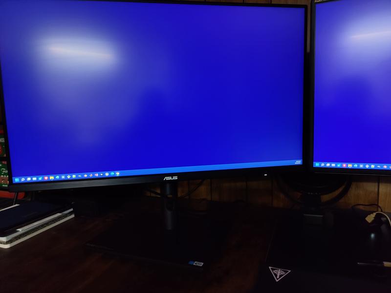 Sitting next to my PA329C. Both render exceptional 4K content.