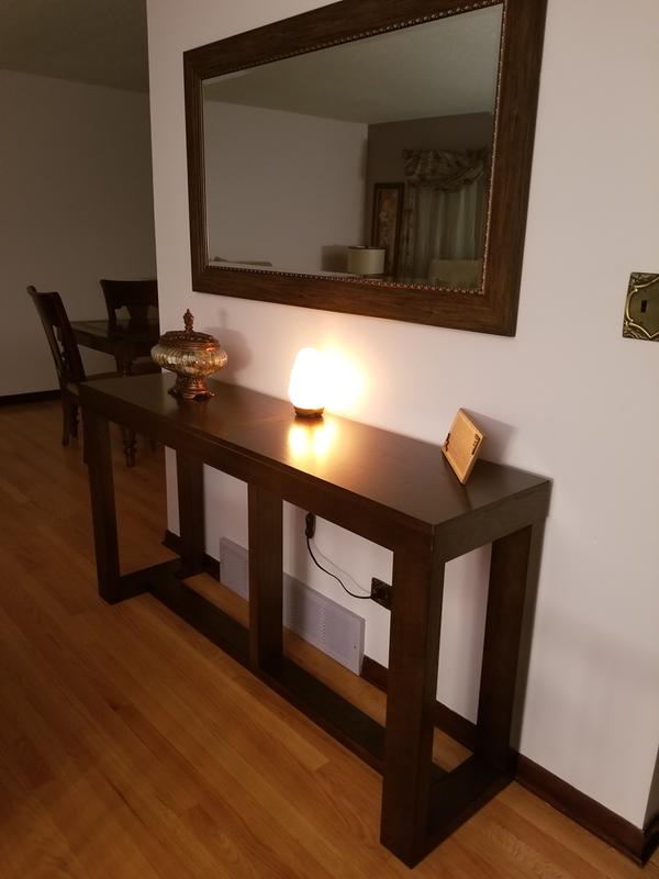 Watson sofa outlet table