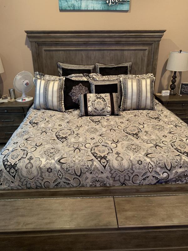 J. Queen New York Guiliana Comforter Set Bed Bath & Beyond