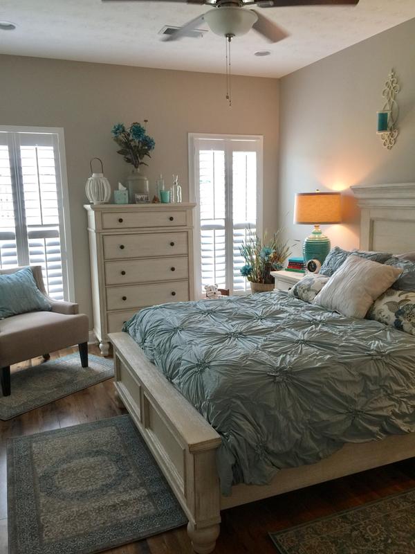 Marsilona Queen Bedroom Set Hanaposy