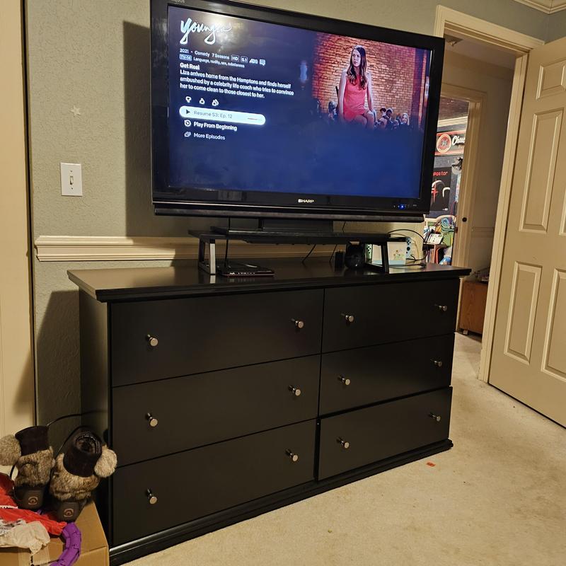 Ashley Maribel Dresser | Homemakers Furniture