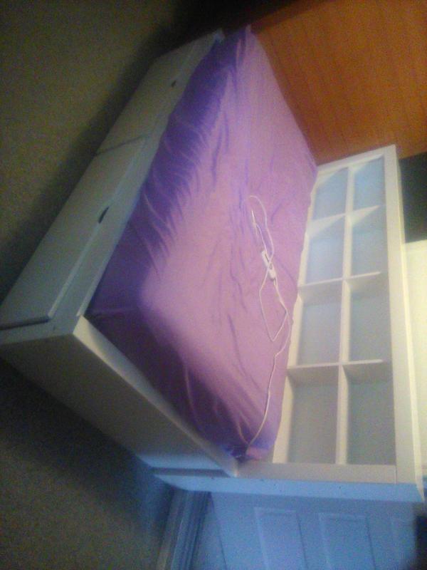 There was a lot of pieces and hardware to put together but very happy with the bed.