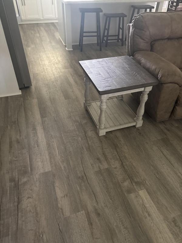 Signature Design by Ashley Havalance 26-in W x 24-in H Weathered Gray ...