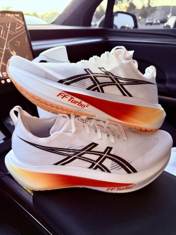 MEGABLAST | Unisex | Black/White | Running Shoes | ASICS United States