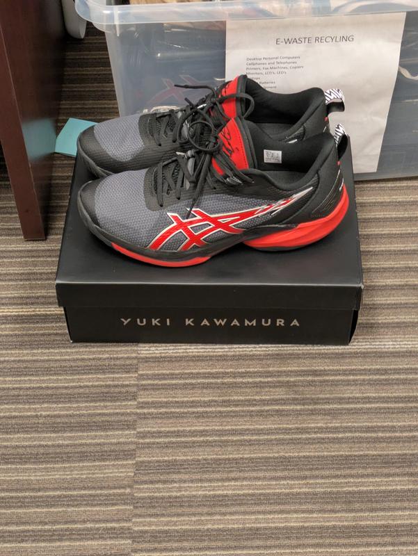 SWIFTACE YUKI | Unisex | Black/Red | Basketball | ASICS United States