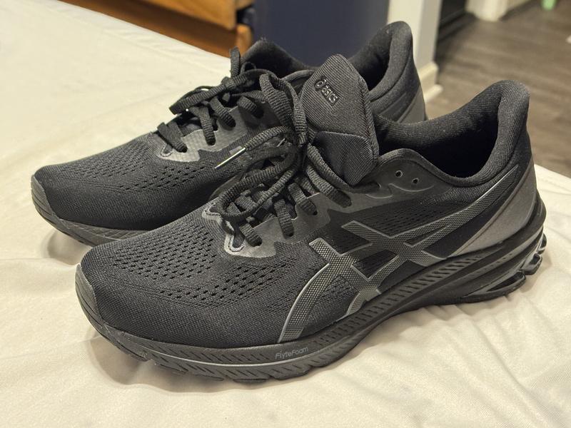 Photo from SHOEzz