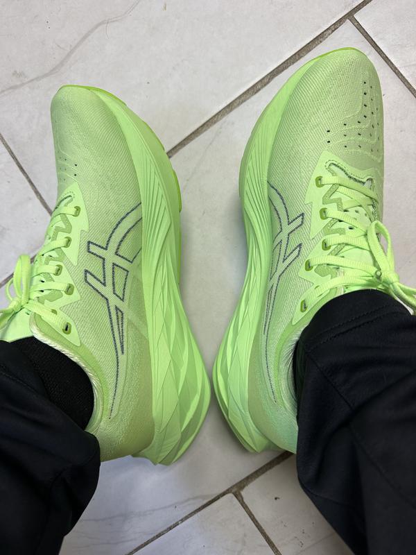 asics – NOVABLAST 4 Illuminate Green/Lime Burst