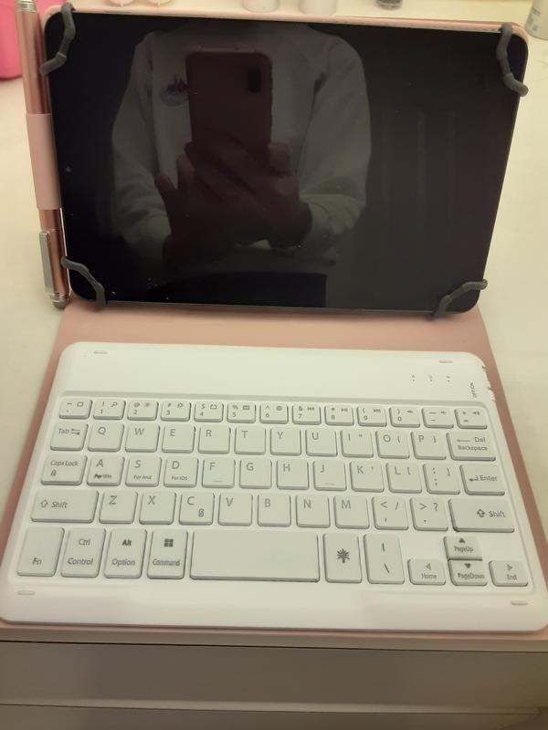 8" tablet in keyboard case perfect travel companion
