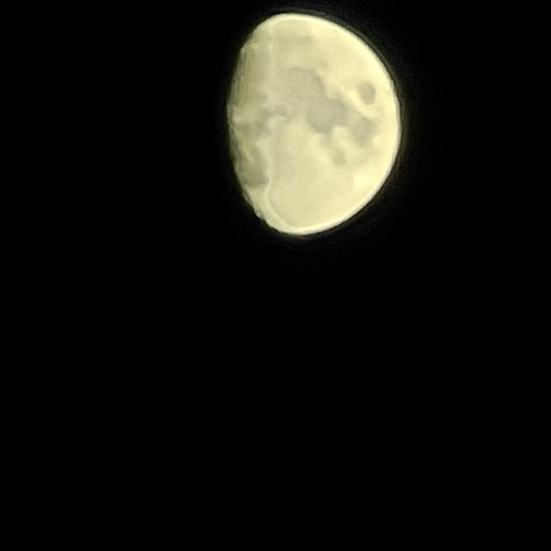 the moon from this phone at 30×
