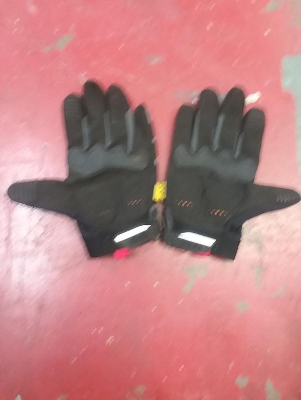 mechanix gloves autozone