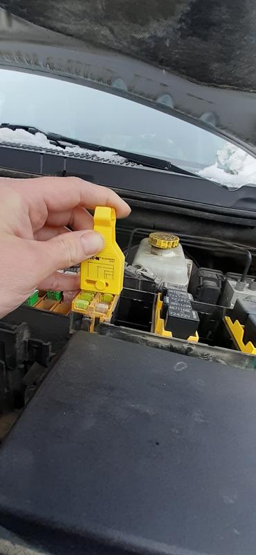 Bussmann Fuse Tester and Puller