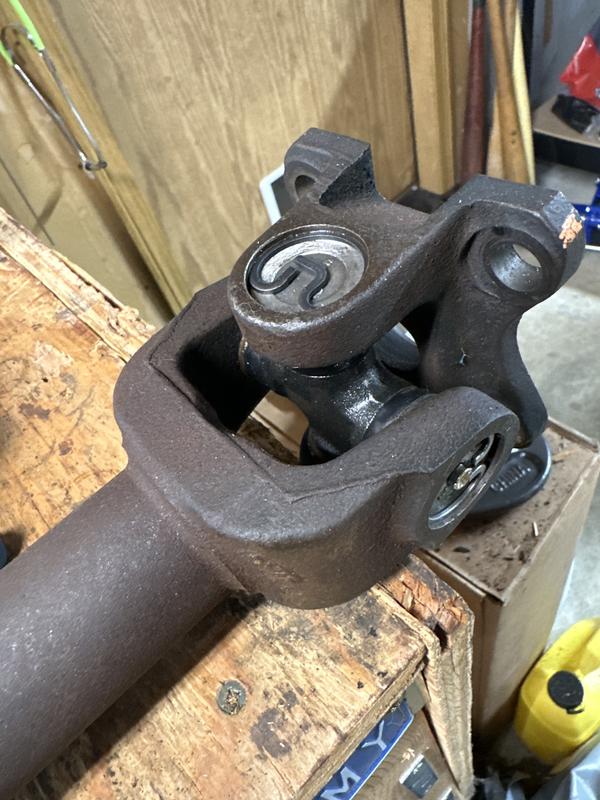 MOOG Super Strength U-Joint 280