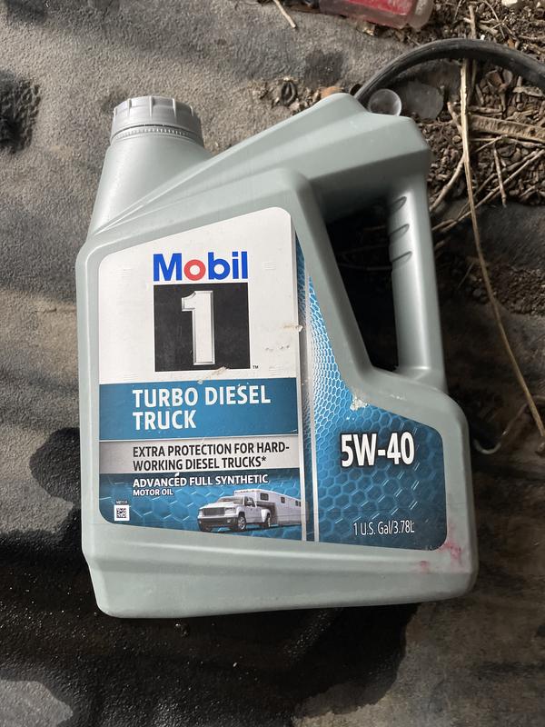 16 Colorado Z71 4x4 long bed with the Duramax. A dream to drive and fantastic towing up to about 7k.