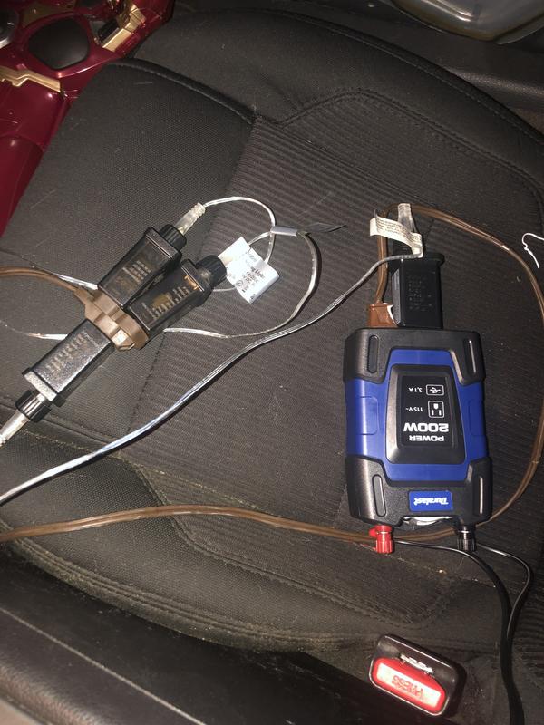 Duralast 200 Watt Power Inverter