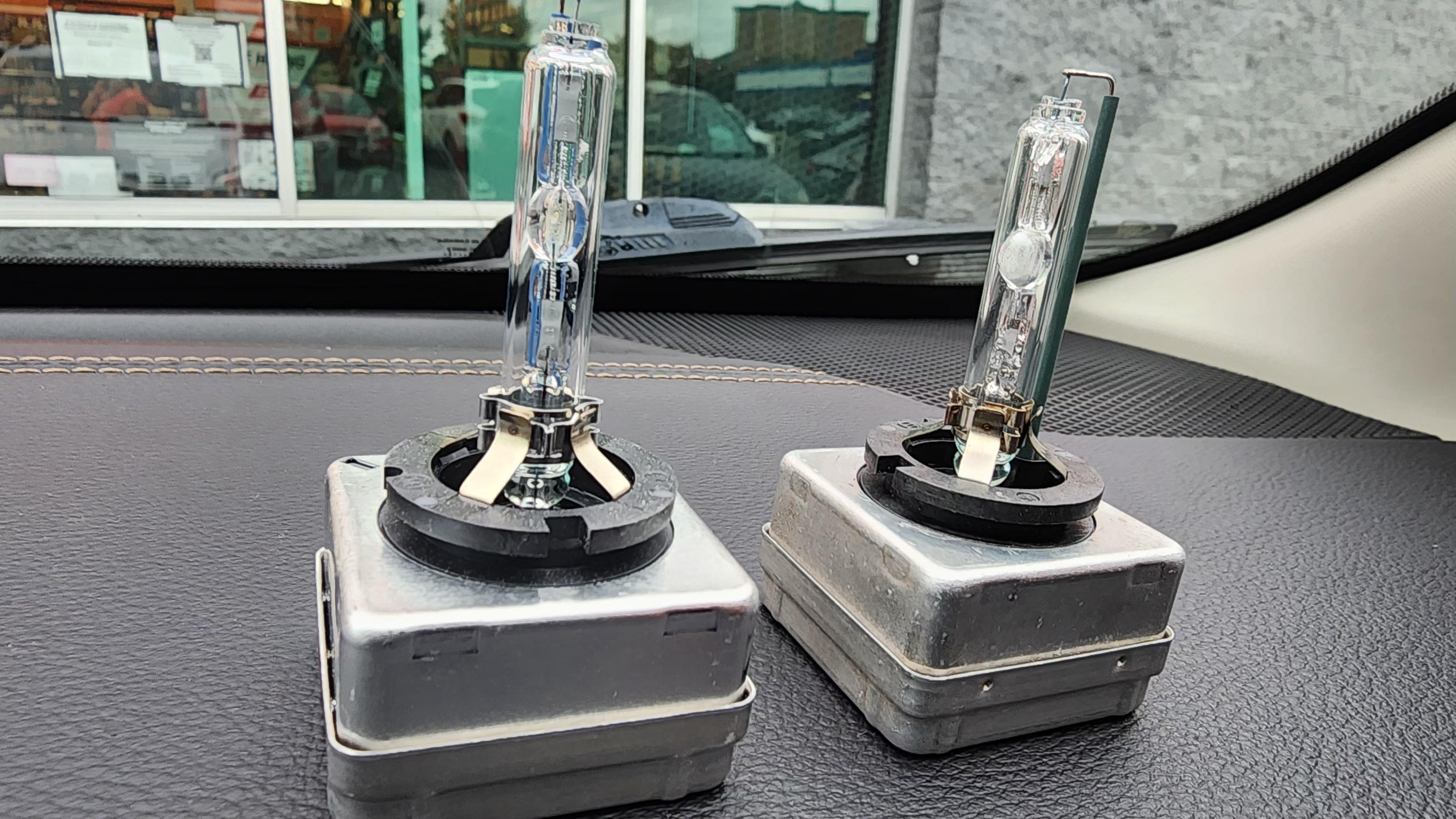 SilverStar zXe Headlight D3SSZ