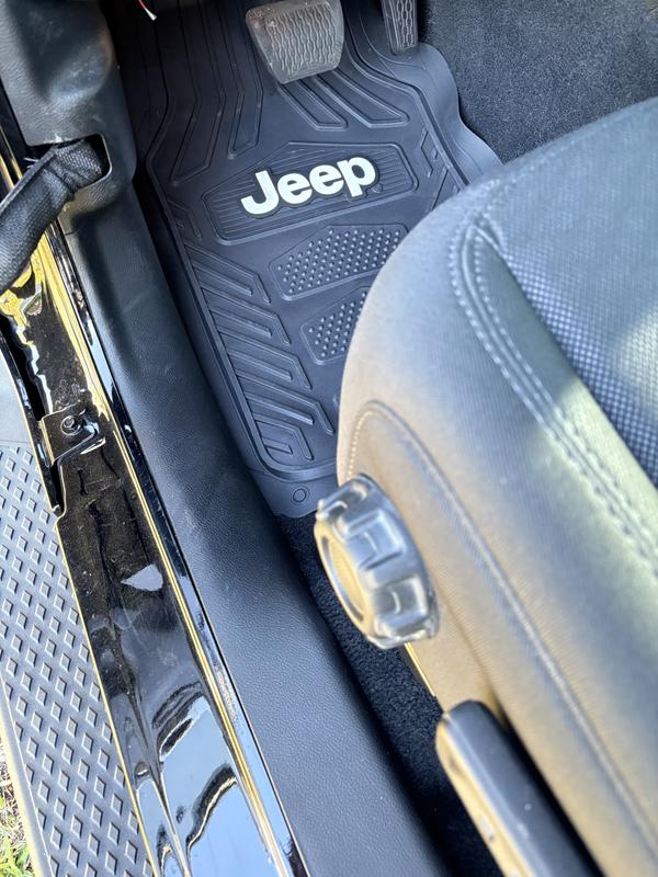 Lot Tapis Sol Jeep WeatherPro + Housse Siège 3 Pièces Logo Jeep – Caoutchouc Robuste & Tissu Premium Avec Coutures Contrastées