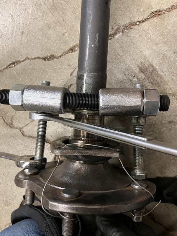 CTA Bearing Separator up to 4 1/4in | AutoZone