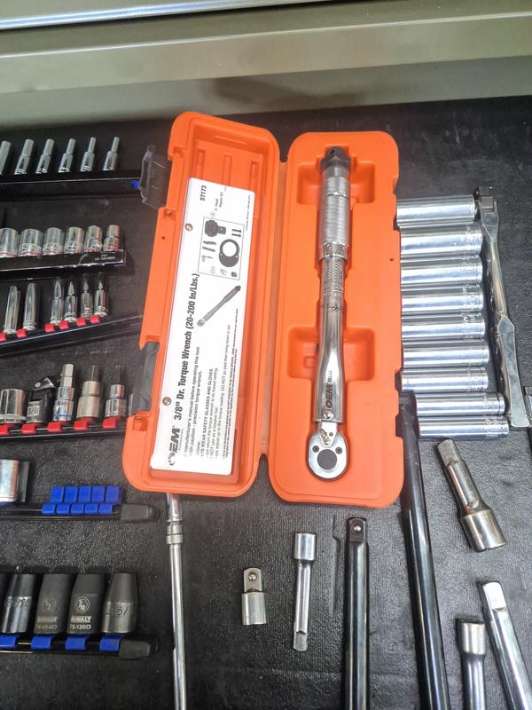 OEMTOOLS 3/8in Drive 20-200in/lbs Torque Wrench