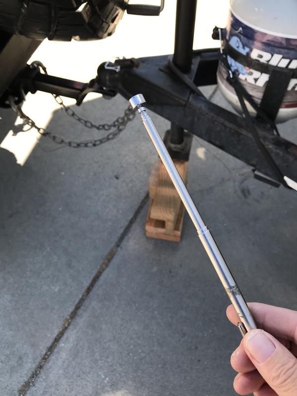 Performance Tool 3lbs Telescope Magnetic Pick Up Tool