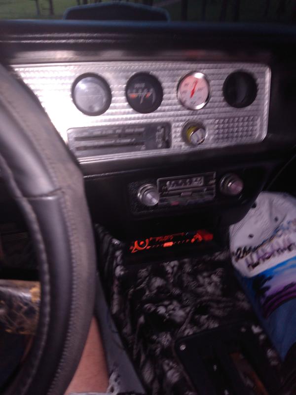 Equus White 2in Mechanical Oil Pressure Gauge Reviews