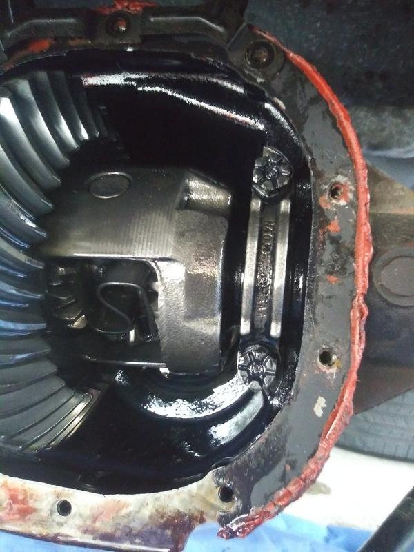 SD Parts - Fel-Pro RDS55389 - Axle Hsg. Cover Or Diff. Seal