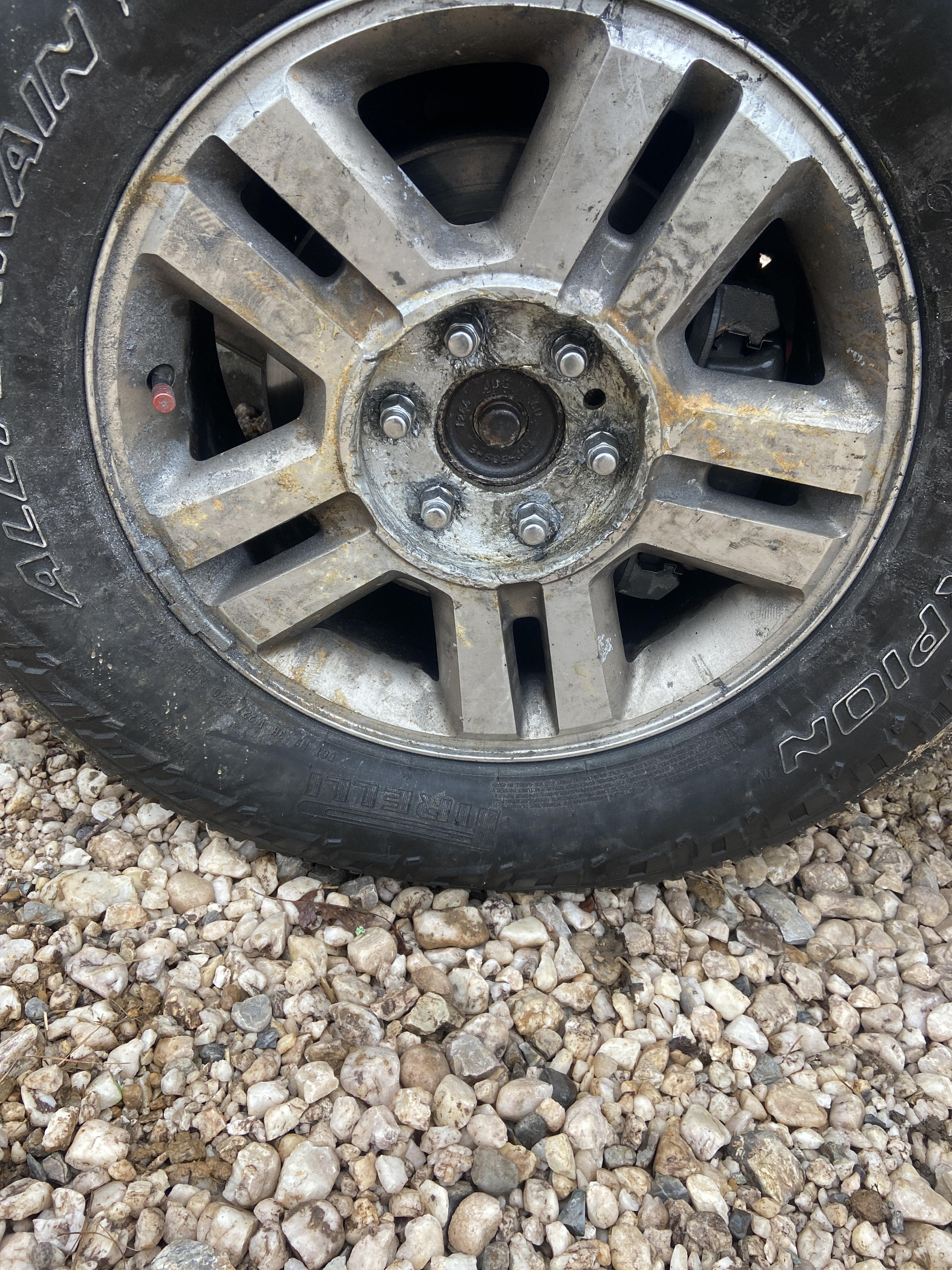 White Knight Wheel Nut 4 Piece 117094