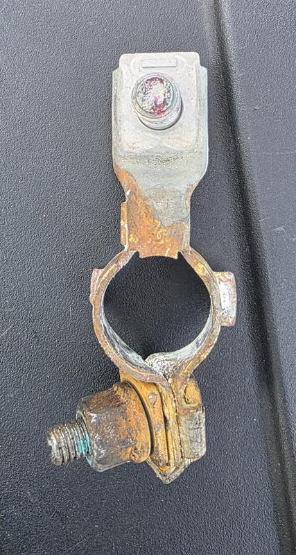 Duralast Top Post Battery Terminal 2 Pack AZ1290CS | AutoZone