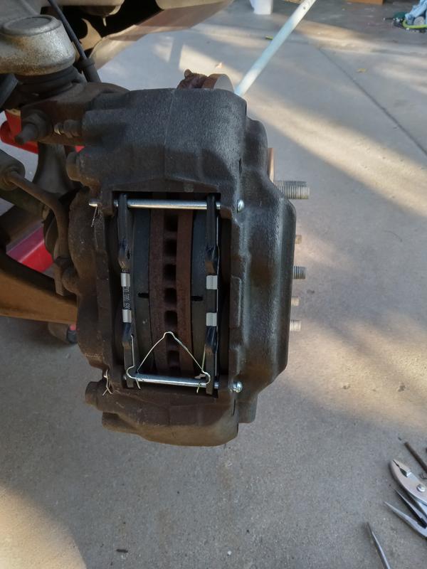 Duralast Gold Ceramic Brake Pads DG1119 Reviews