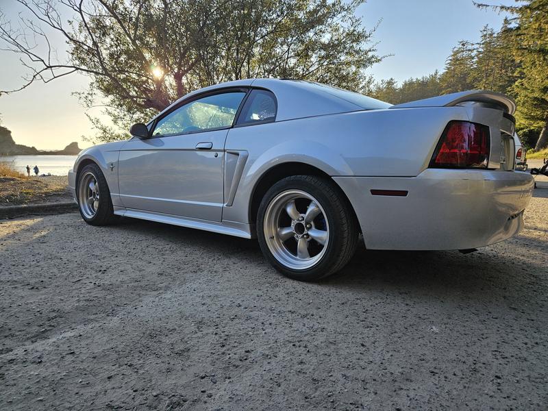 Tail light