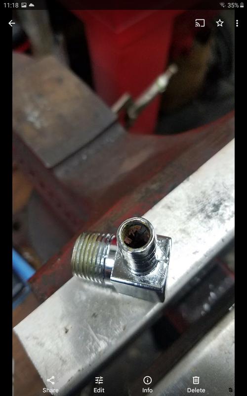 Spectre Performance Chrome 90 Degrees Fuel Fitting