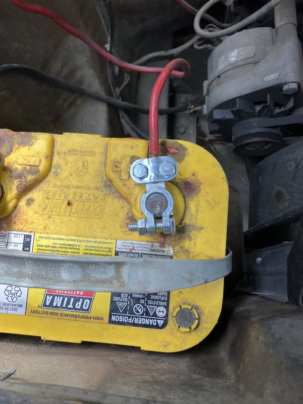 Duralast Gold Screw Battery Terminal AZ110CS | AutoZone