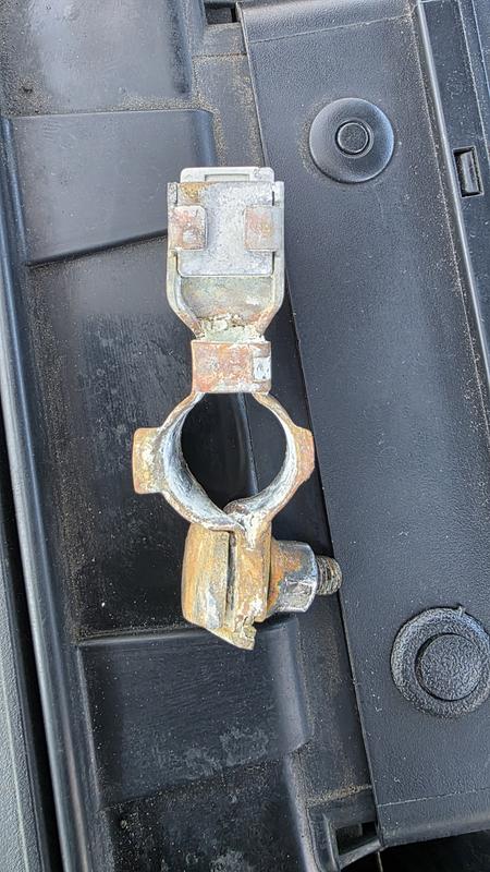 Duralast Top Post Battery Terminal 2 Pack AZ1290CS