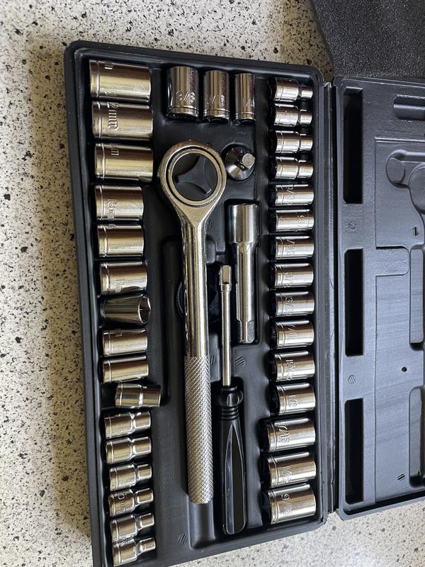 Best Parts Ratchet / Socket SAE / Metric Tool Set 40 Piece