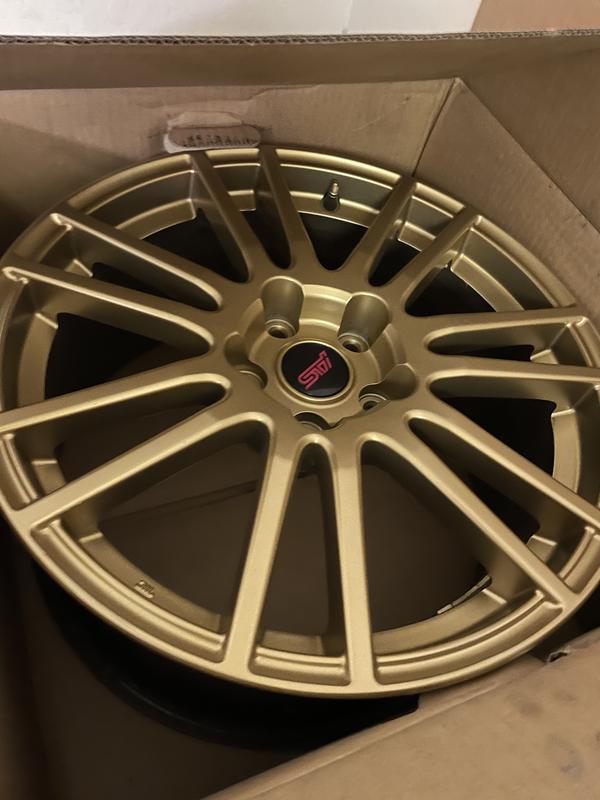 subaru gold wheel paint