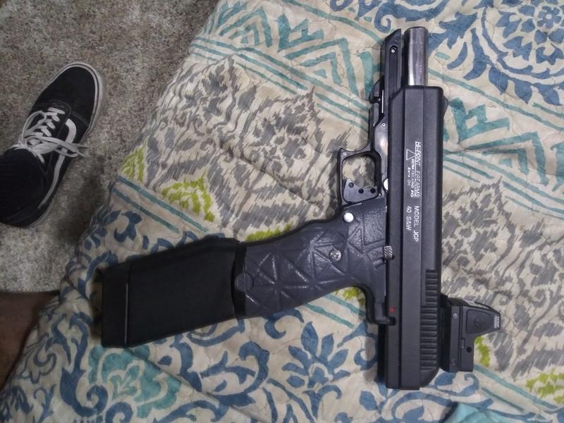 Grips all done and fitted to ship out