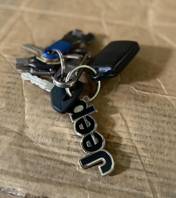 Plasticolor Jeep Enamel Key Chain