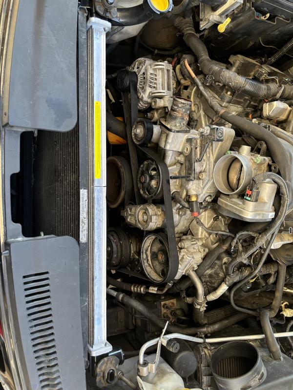 Duralast Radiator B13200 | AutoZone