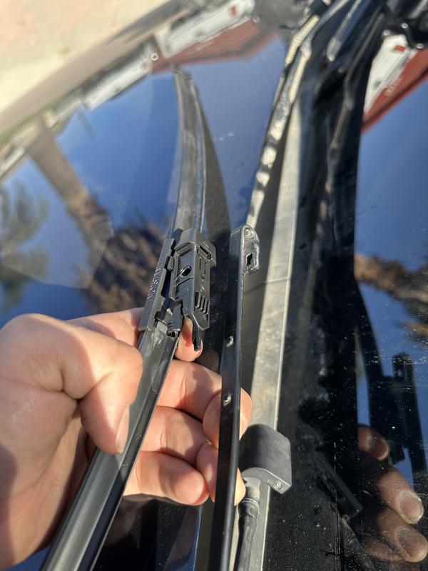 Bosch Envision 26in Beam Black Wiper Blade