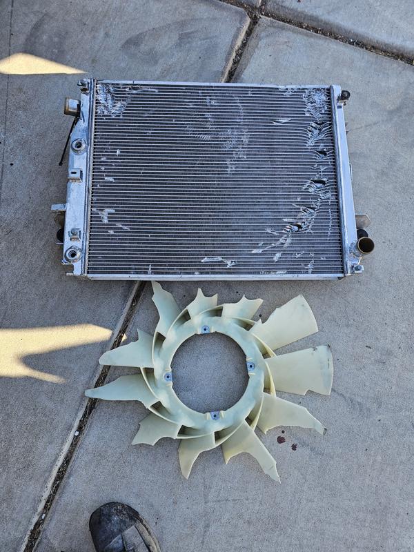 Duralast Engine Cooling Fan Clutch 22347 | AutoZone