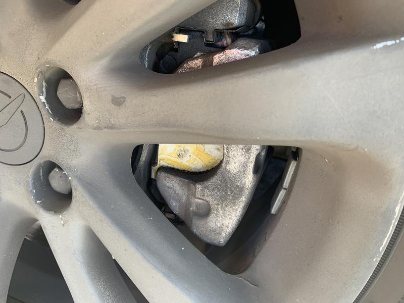 Duralast Gold Ceramic Brake Pads DG1640A Reviews