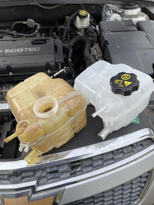 Gates Upper Radiator Coolant Hose for 20072017 Jeep Patriot 2.0L 2.4L