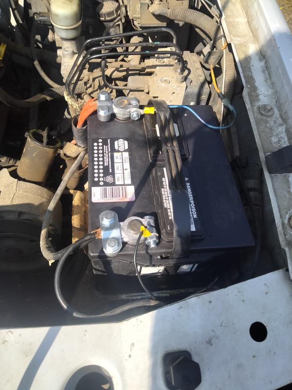 WorkChoice Battery Terminal Cleaner Brush