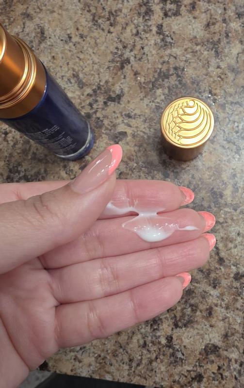 Customer carousel item 8.