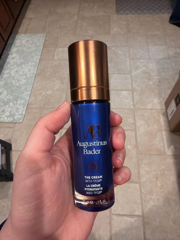 Customer carousel item 11.