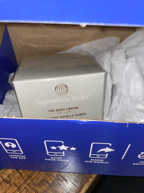Customer photo for "Smells amazing, texture is just simply luxurios"
