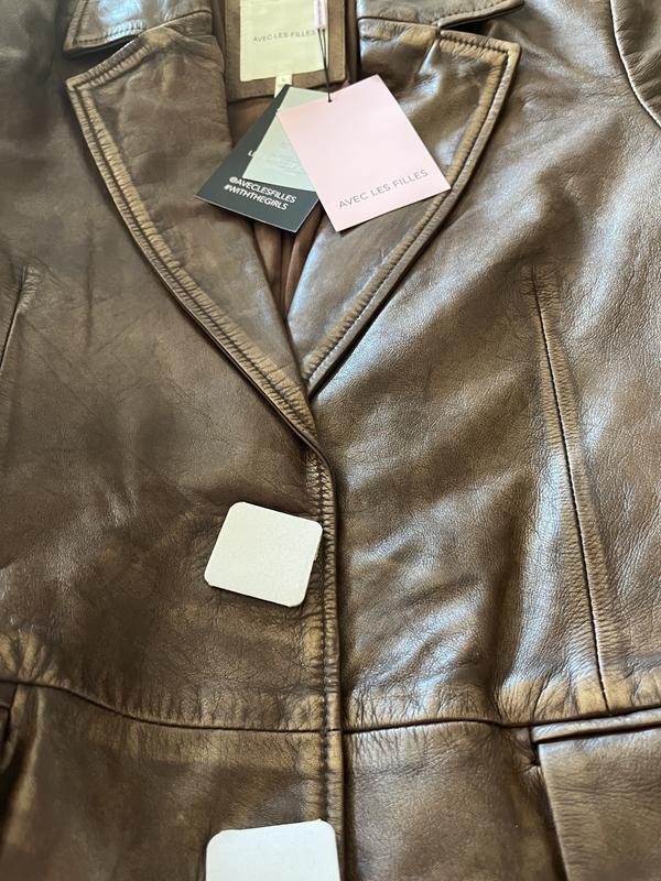 Customer photo for "Quality materials beautifully crafted"