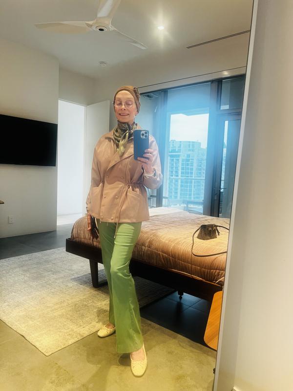 Review Thumbnail Image 2 382899673